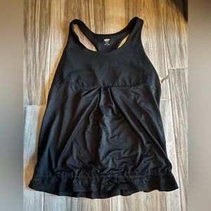 New old navy active top